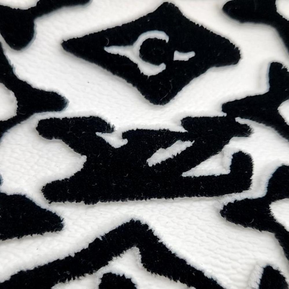 Louis Vuitton X Urs Fischer Pochette Accessoires - Picture 3 of 6